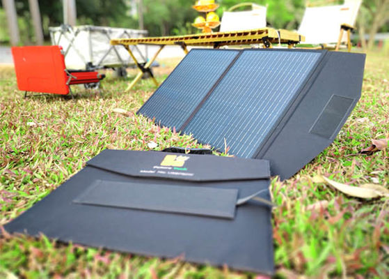 FTB30W 30w Solarpanel Klappdecke Batterie Ladegerät mit Schwarz für den Außenbereich